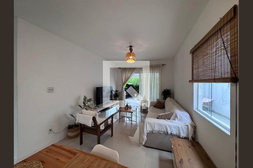 Casa, 2 quartos, 60 m² - Foto 1
