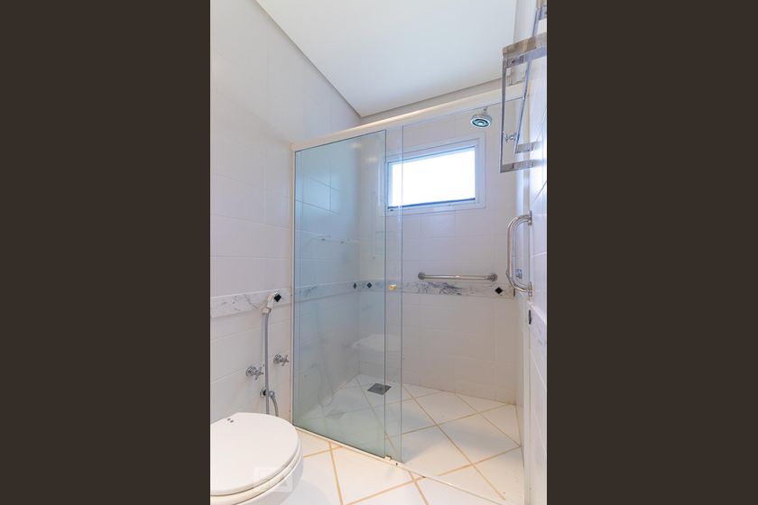 Casa à Venda - Lot. Alphaville Campinas, 6 Quartos,  498 m2 em , Campinas - sp | SoloBR