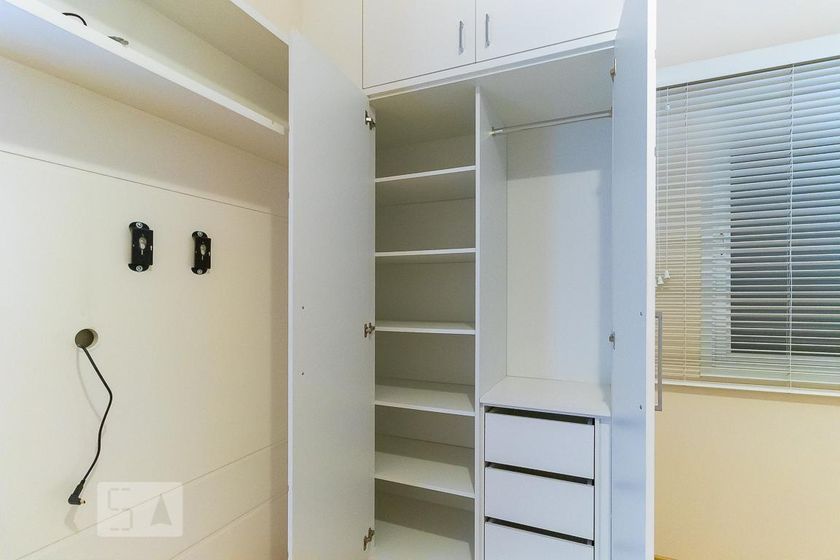 Casa à Venda - Lot. Alphaville Campinas, 6 Quartos,  498 m2 em , Campinas - sp | SoloBR