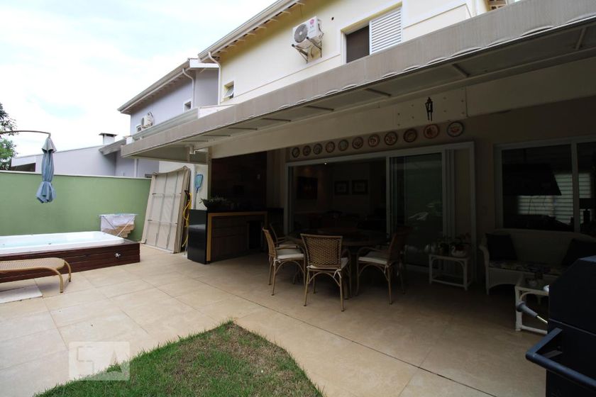 Casa à Venda - Vila Brandina, 3 Quartos,  400 m2 em , Campinas - sp | SoloBR