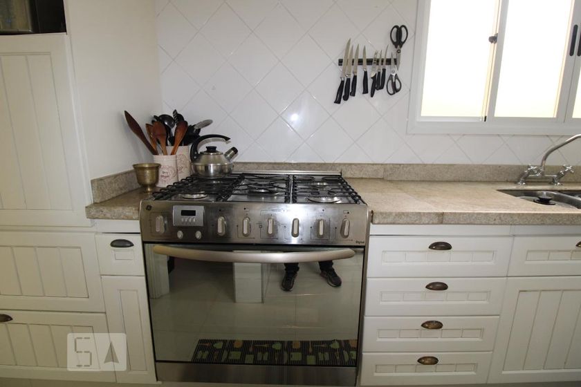 Casa à Venda - Vila Brandina, 3 Quartos,  400 m2 em , Campinas - sp | SoloBR