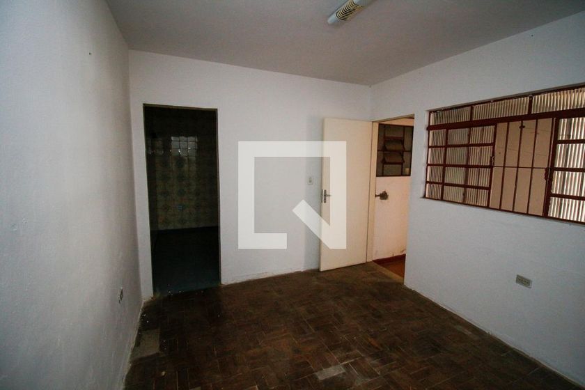 Casa, 4 quartos, 225 m² - Foto 10