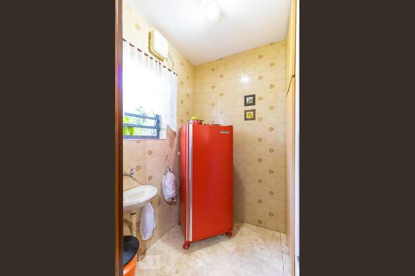 Casa à Venda - Jardim Santana, 5 Quartos,  465 m2 em , Campinas - sp | SoloBR