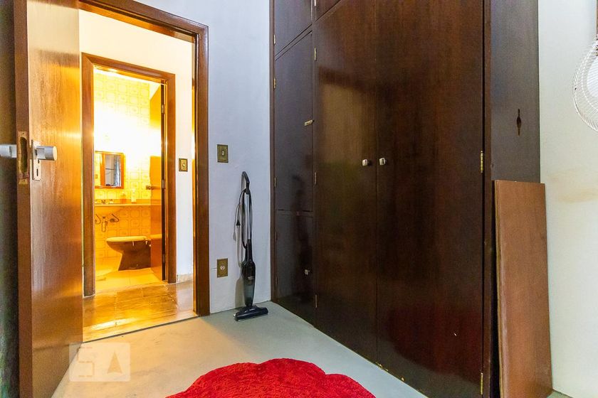 Casa à Venda - Jardim Santana, 5 Quartos,  465 m2 em , Campinas - sp | SoloBR