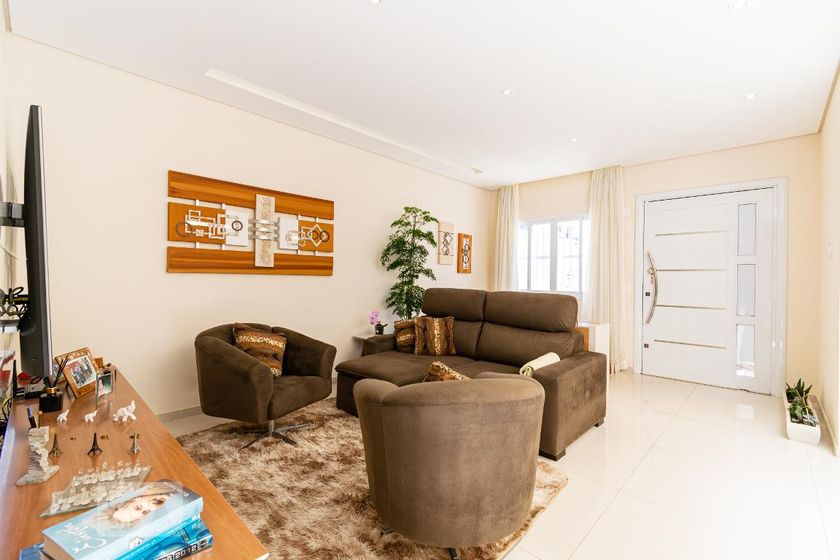 Casa, 4 quartos, 190 m² - Foto 1