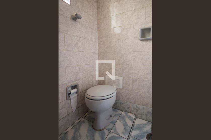 Casa à Venda - Cambuí, 4 Quartos,  254 m2 em , Campinas - sp | SoloBR