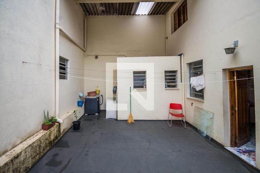Casa à Venda - Cambuí, 4 Quartos,  254 m2 em , Campinas - sp | SoloBR