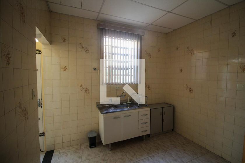Casa, 2 quartos, 175 m² - Foto 35