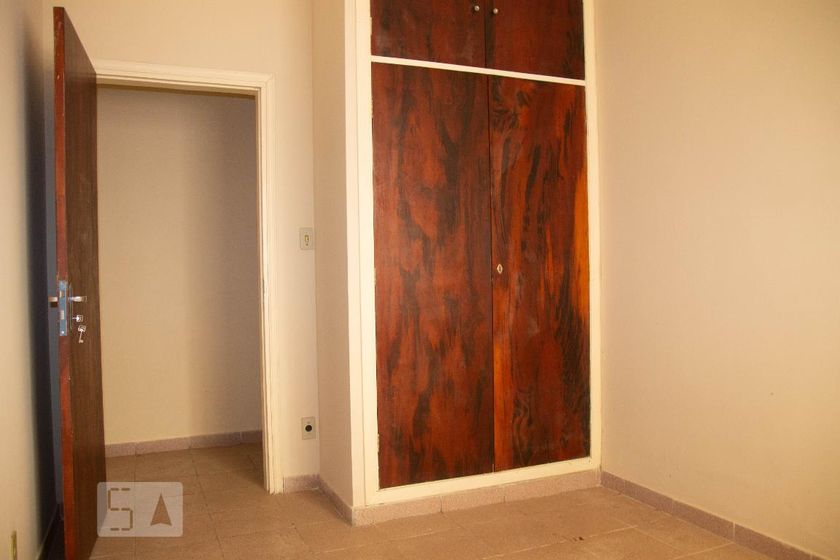 Casa à Venda - Cambuí, 5 Quartos,  300 m2 em , Campinas - sp | SoloBR