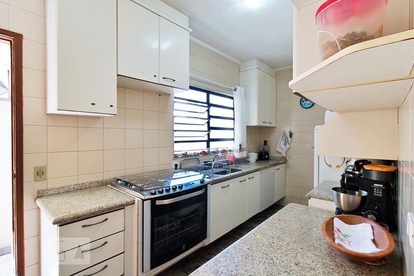 Casa, 3 quartos, 245 m² - Foto 73