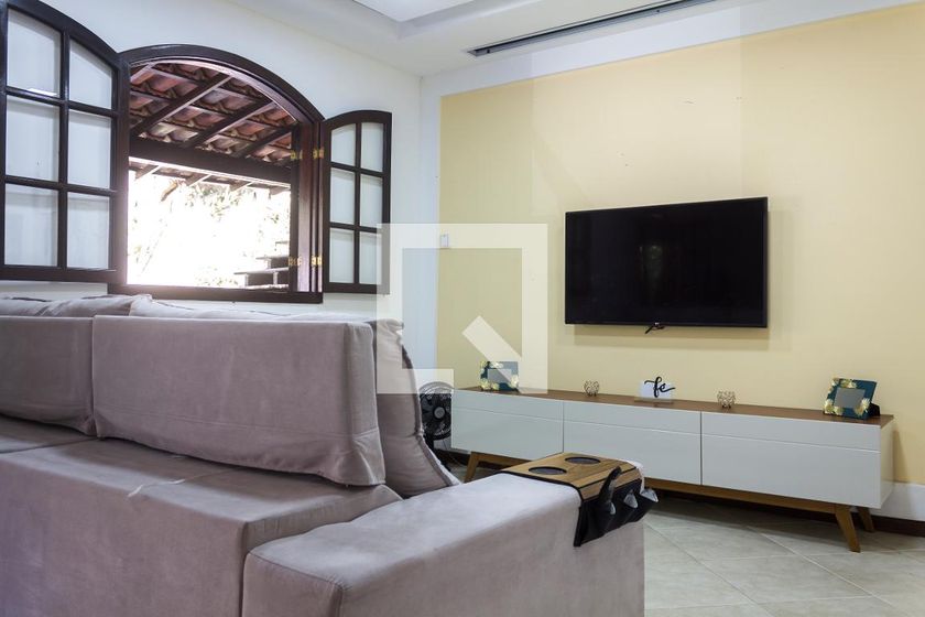 Casa, 2 quartos, 400 m² - Foto 1