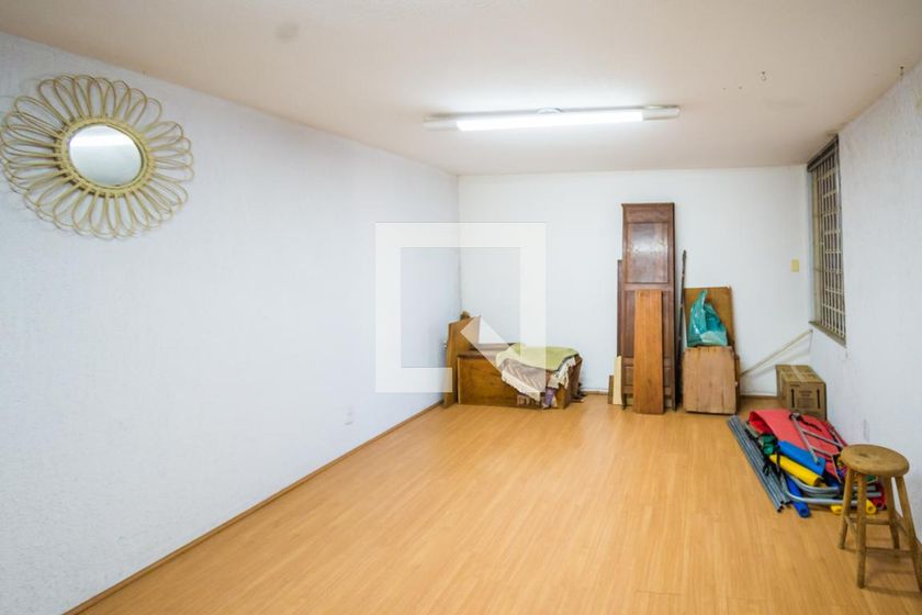 Casa à Venda - Jardim Chapadão, 4 Quartos,  250 m2 em , Campinas - sp | SoloBR