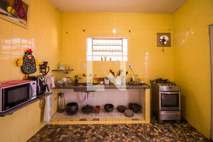 Casa à Venda - Jardim Chapadão, 4 Quartos,  250 m2 em , Campinas - sp | SoloBR