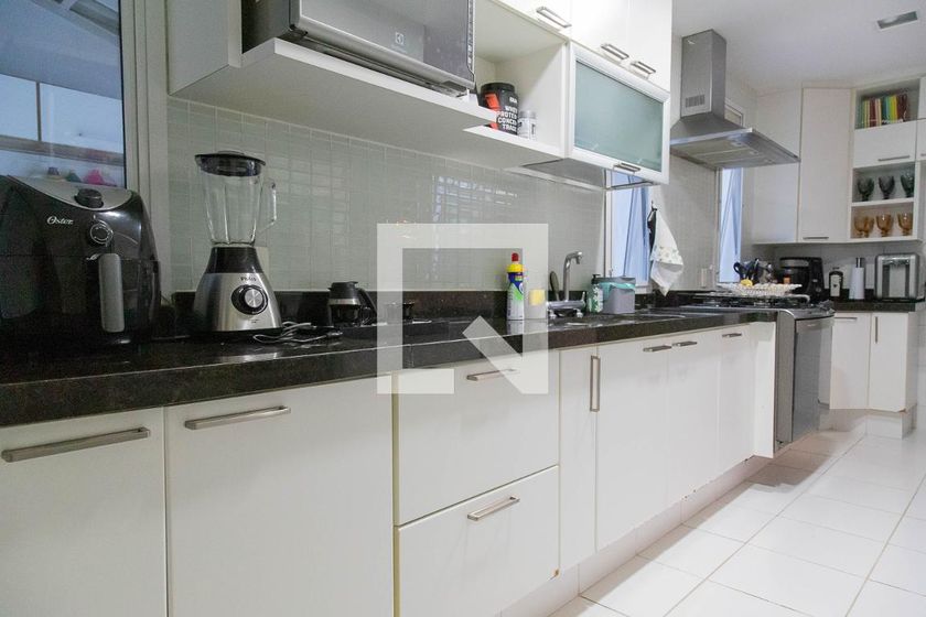Casa, 4 quartos, 280 m² - Foto 171