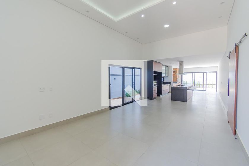 Casa à Venda - Swiss Park, 3 Quartos,  205 m2 em , Campinas - sp | SoloBR