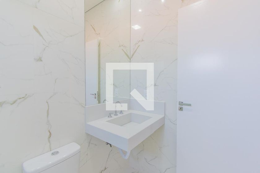 Casa à Venda - Swiss Park, 3 Quartos,  205 m2 em , Campinas - sp | SoloBR