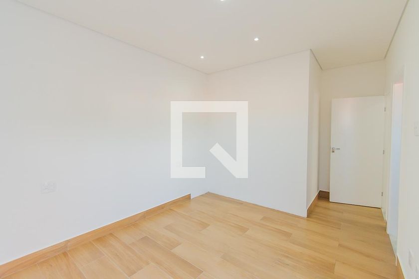 Casa à Venda - Swiss Park, 3 Quartos,  205 m2 em , Campinas - sp | SoloBR