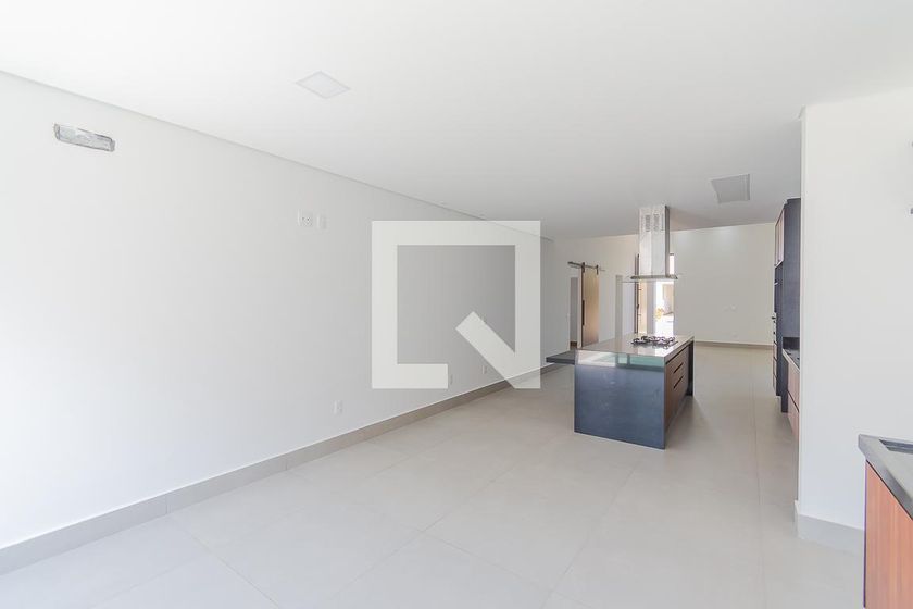 Casa à Venda - Swiss Park, 3 Quartos,  205 m2 em , Campinas - sp | SoloBR