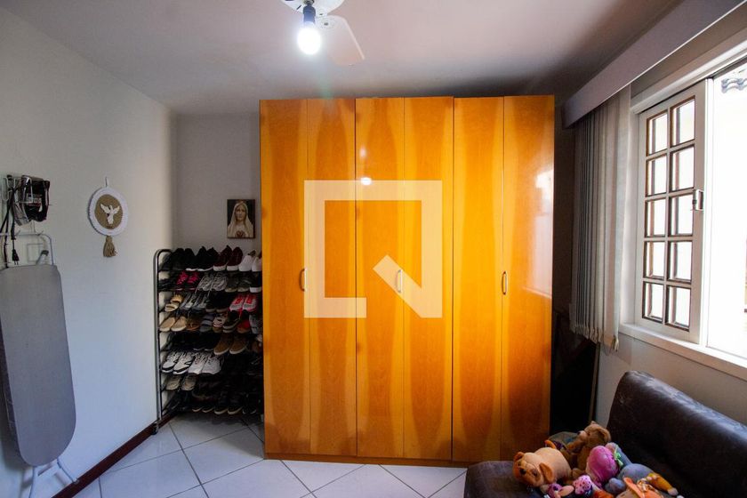 Casa, 3 quartos, 200 m² - Foto 34