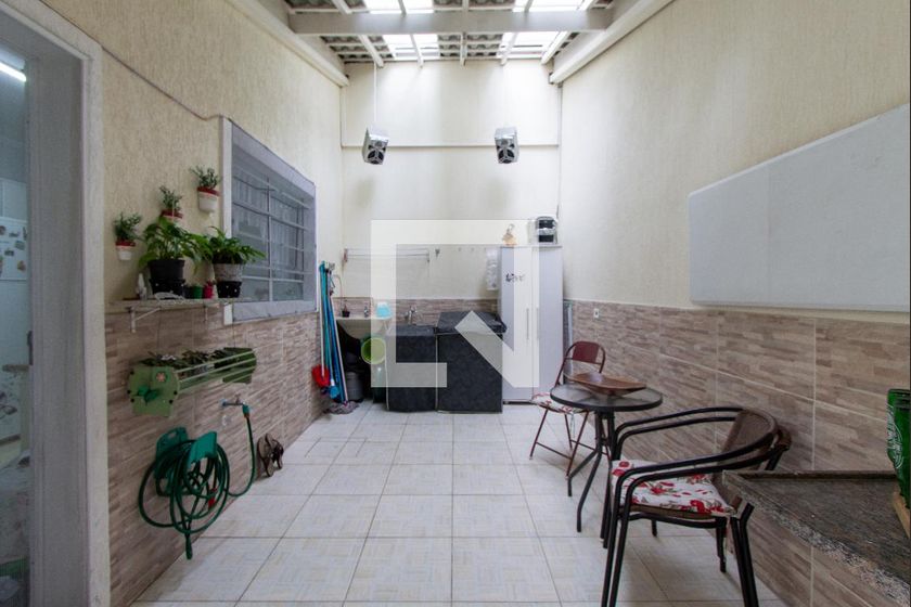 Casa, 3 quartos, 228 m² - Foto 36