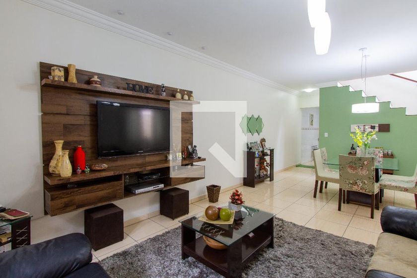Casa, 3 quartos, 228 m² - Foto 3