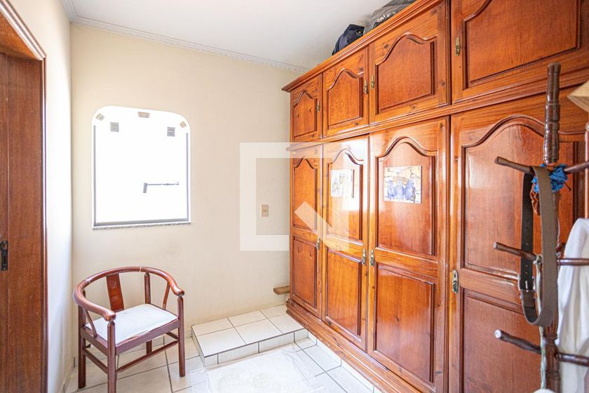 Casa, 4 quartos, 300 m² - Foto 23