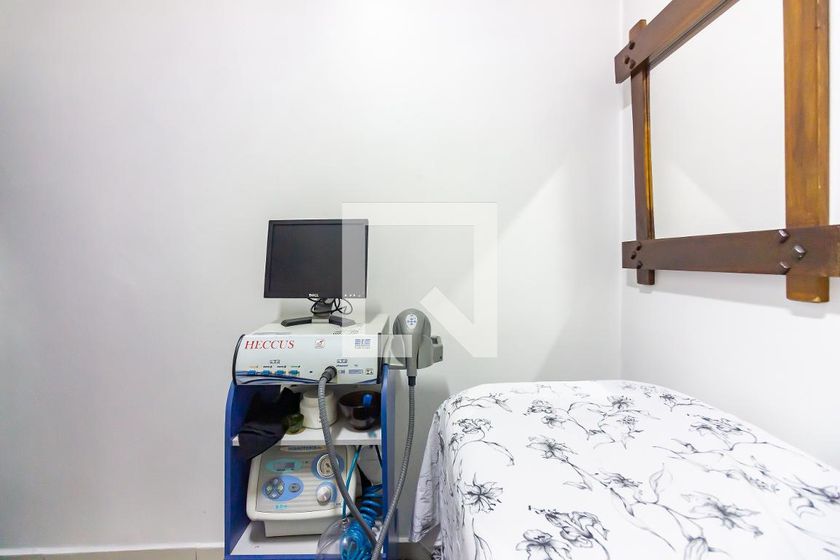 Casa, 3 quartos, 300 m² - Foto 35