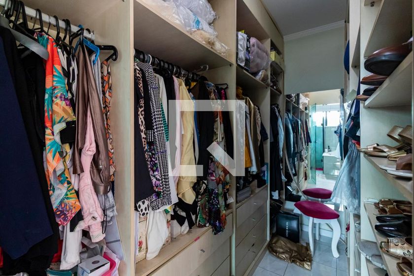 Casa, 3 quartos, 227 m² - Foto 35