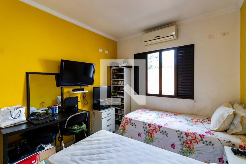 Casa, 3 quartos, 227 m² - Foto 43