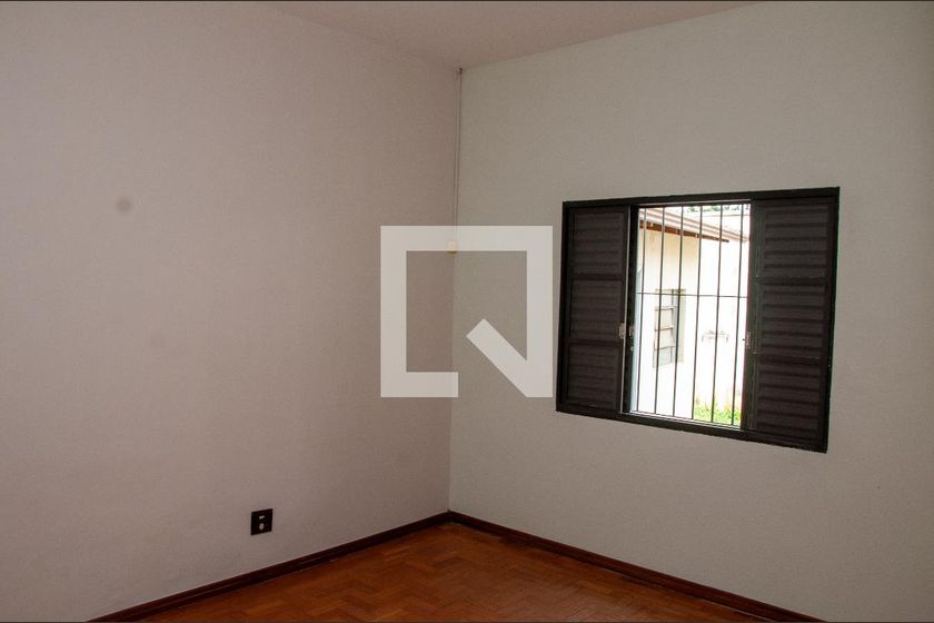 Casa à Venda - Taquaral, 3 Quartos,  140 m2 em , Campinas - sp | SoloBR