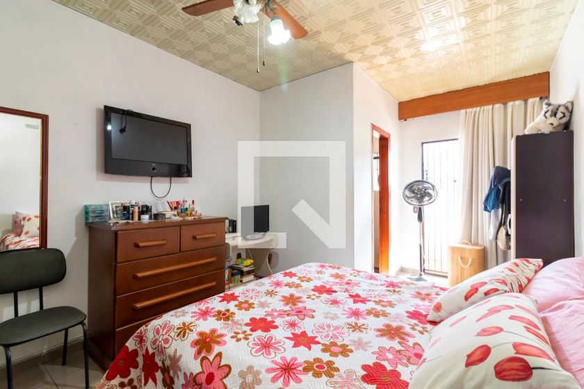 Casa, 3 quartos, 230 m² - Foto 34
