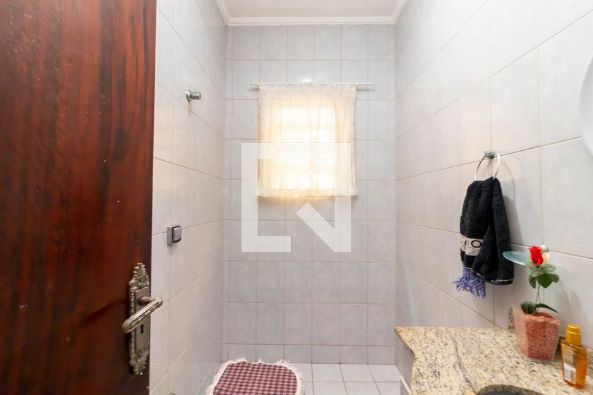 Casa, 3 quartos, 230 m² - Foto 22
