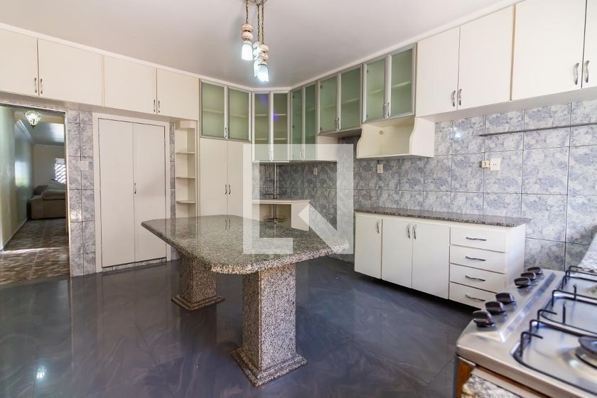 Casa, 2 quartos, 234 m² - Foto 39