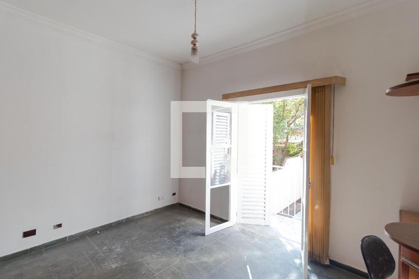Casa à Venda - Centro, 3 Quartos,  300 m2 em , Campinas - sp | SoloBR