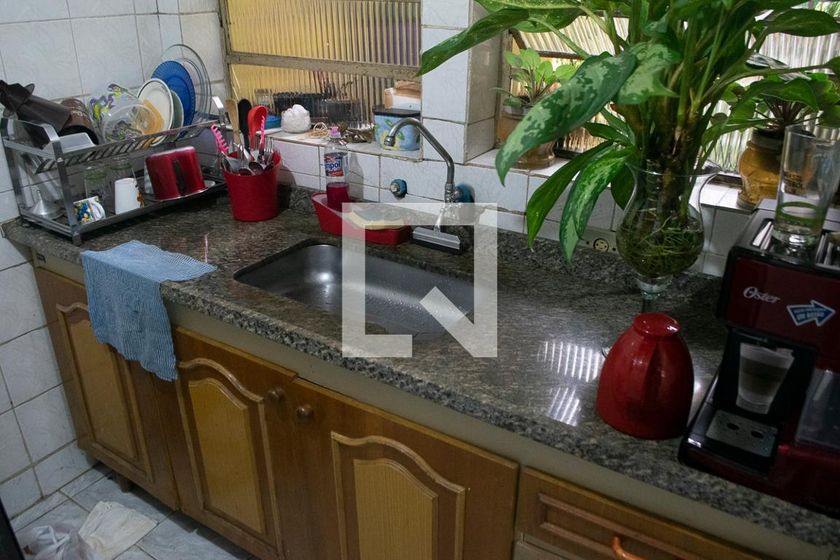 Casa, 3 quartos, 240 m² - Foto 35