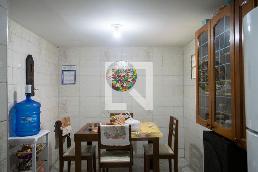 Casa, 3 quartos, 240 m² - Foto 37