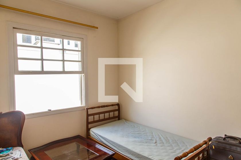 Casa, 3 quartos, 240 m² - Foto 33