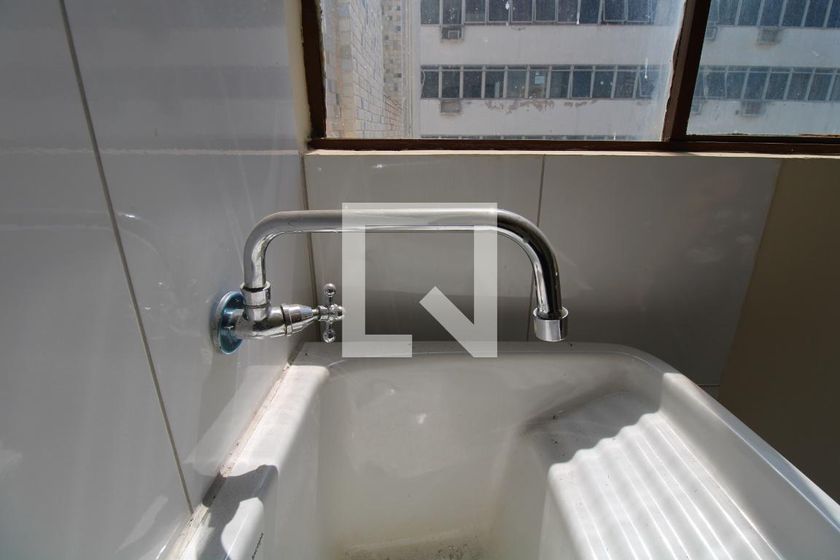 Apartamento à Venda - Centro, 2 Quartos,  80 m2 em , Campinas - sp | SoloBR