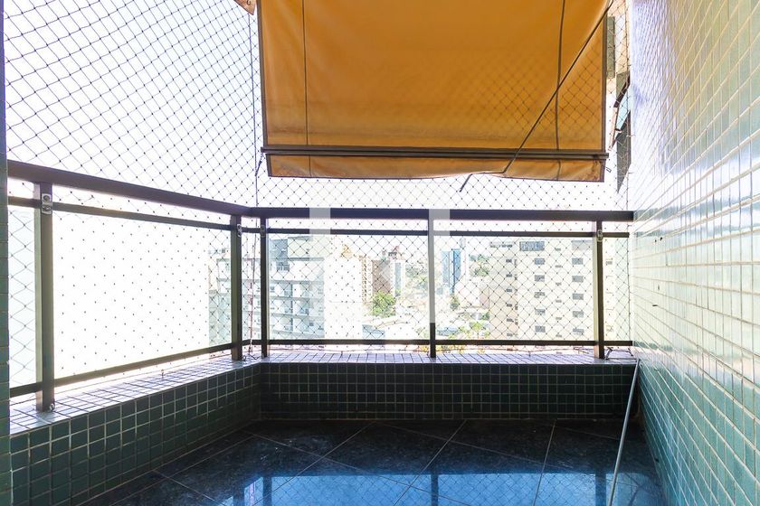 Apartamento à Venda - Centro, 3 Quartos,  220 m2 em , Campinas - sp | SoloBR
