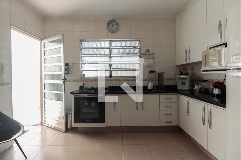 Casa, 3 quartos, 200 m² - Foto 46