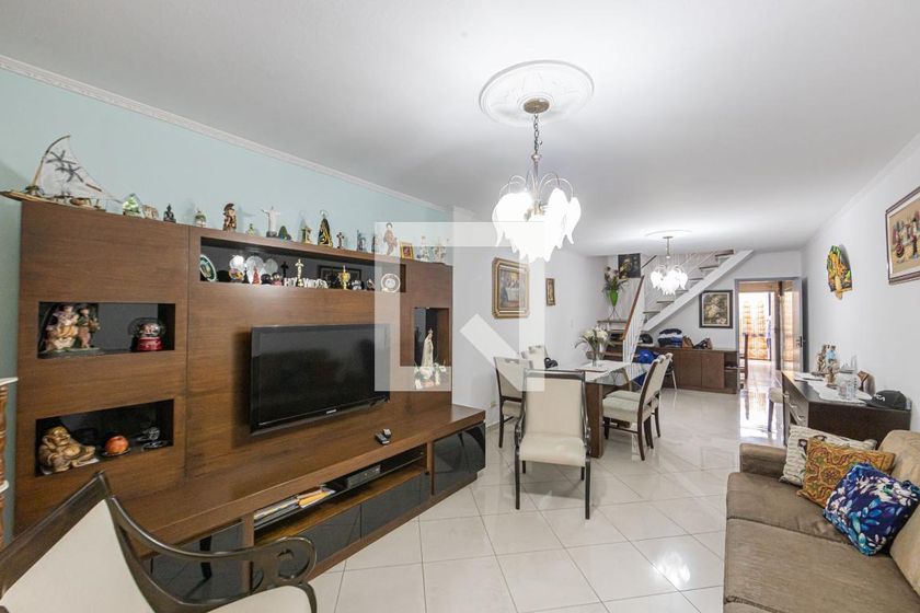 Casa, 4 quartos, 175 m² - Foto 1