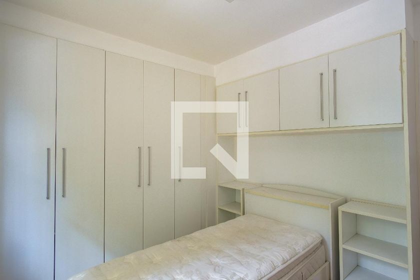 Casa, 4 quartos, 250 m² - Foto 17