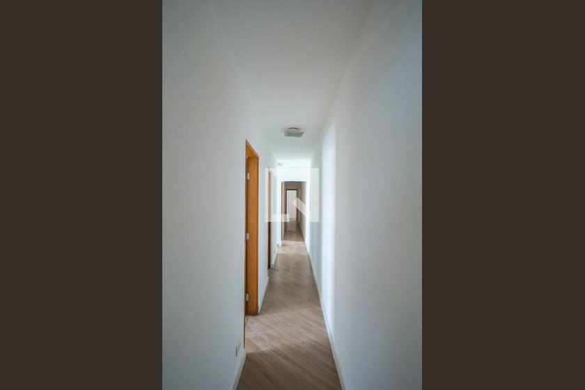 Casa, 4 quartos, 250 m² - Foto 9