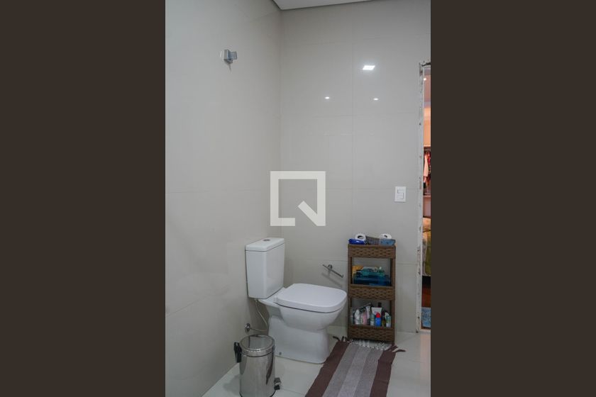 Casa, 3 quartos, 265 m² - Foto 43