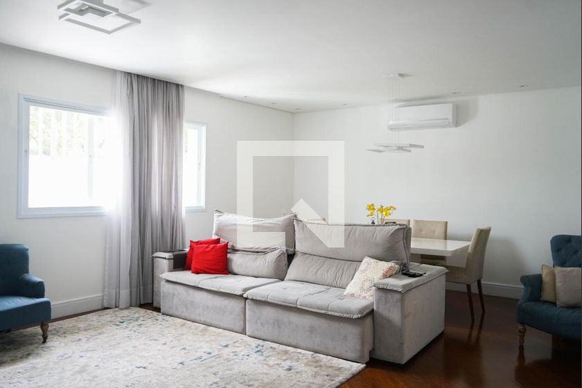 Casa, 3 quartos, 265 m² - Foto 1
