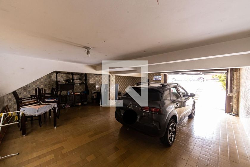 Casa, 3 quartos, 220 m² - Foto 35