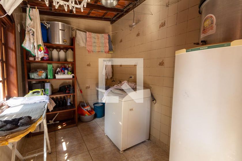 Casa, 4 quartos, 300 m² - Foto 59