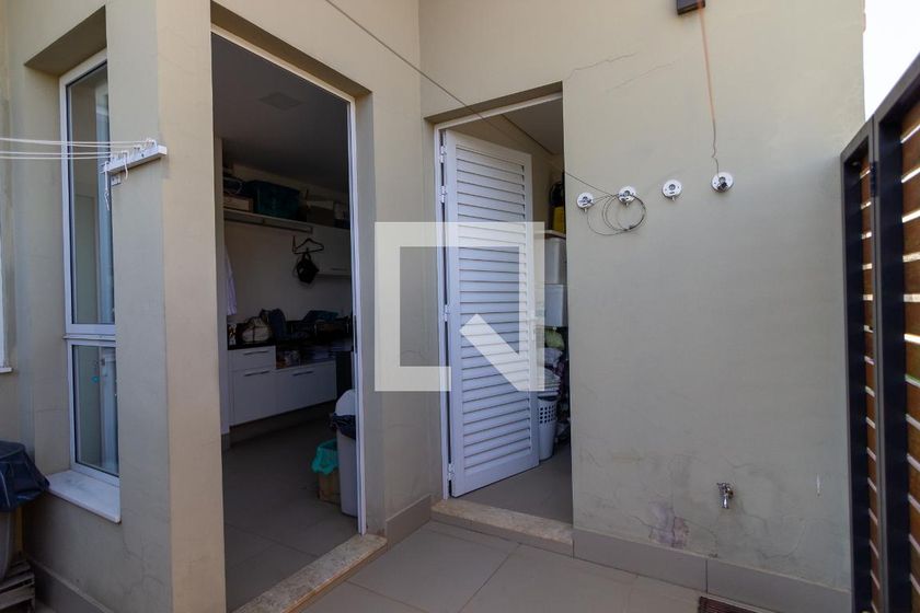 Casa à Venda - Swiss Park, 5 Quartos,  412 m2 em , Campinas - sp | SoloBR
