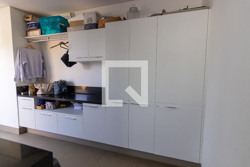 Casa à Venda - Swiss Park, 5 Quartos,  412 m2 em , Campinas - sp | SoloBR