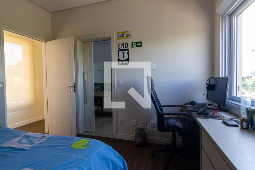 Casa à Venda - Swiss Park, 5 Quartos,  412 m2 em , Campinas - sp | SoloBR
